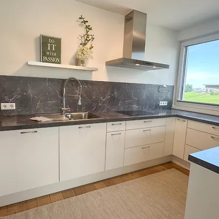 Sonnengrün - Premium Seekirchen, Balkon Apartment *