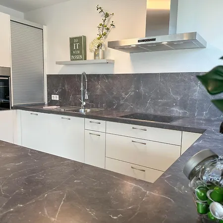 Sonnengrün - Premium Seekirchen, Balkon Apartment *