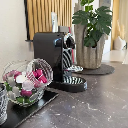 Sonnengrün - Premium Seekirchen, Balkon Apartment